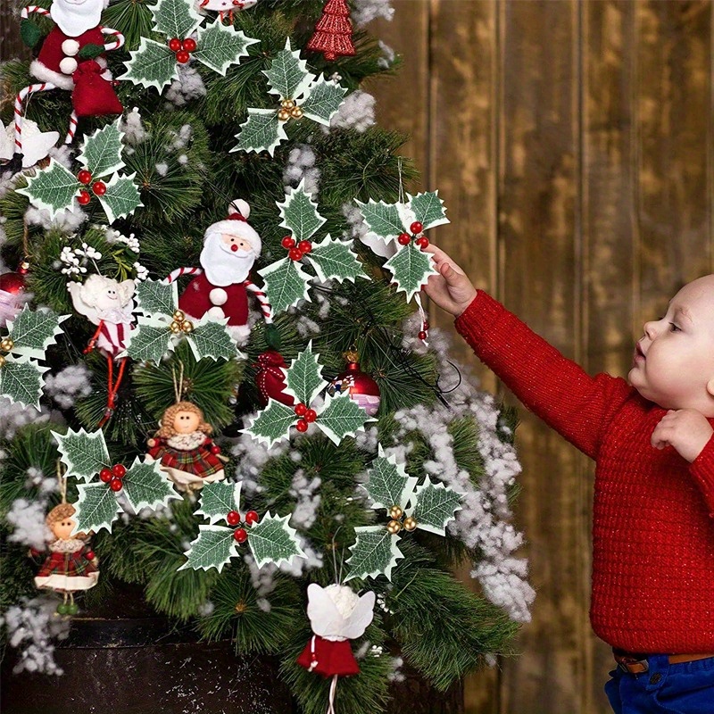 10 قطع من توت الهولي الاصطناعي - مراجعة Christmas Wreath Fake وسعره