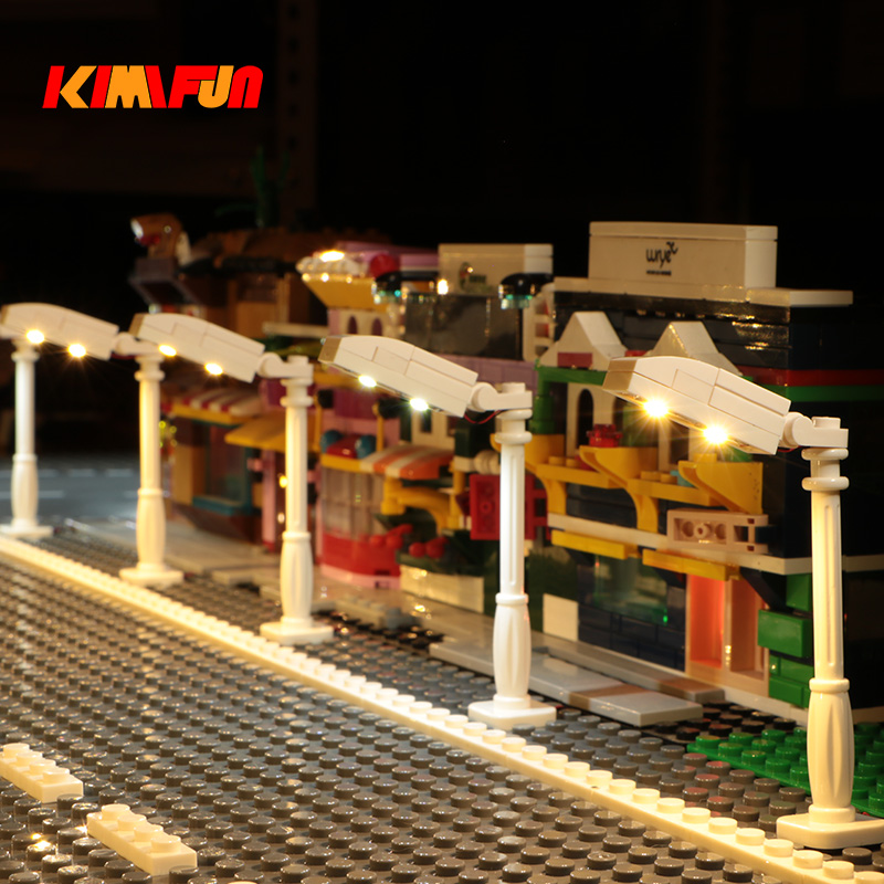 10 قطع من مكعبات البناء LED RG - مراجعة Lego Set City وسعره